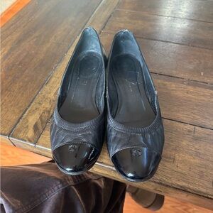 CHANEL Black Patent Cap Toe Flats